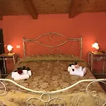 Casale Serena Hotel