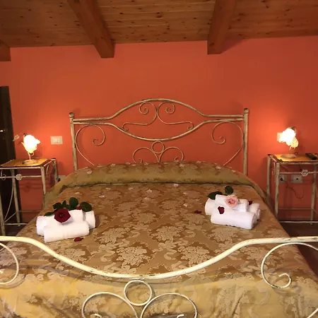 Casale Serena Hotel