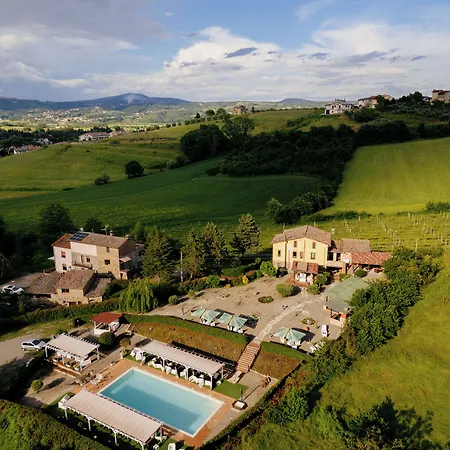 Casale Serena Hotel 3*